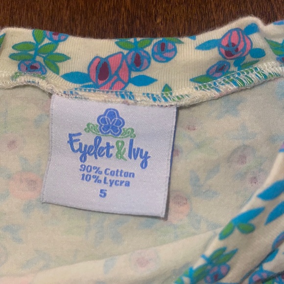 NWOT Eyelet & Ivy JoAnn Top in Mod Floral sz 5 - Picture 3 of 6